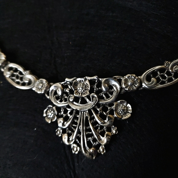 Vintage Mid Century Revival Filigree Ornate Choker - Picture 12 of 15